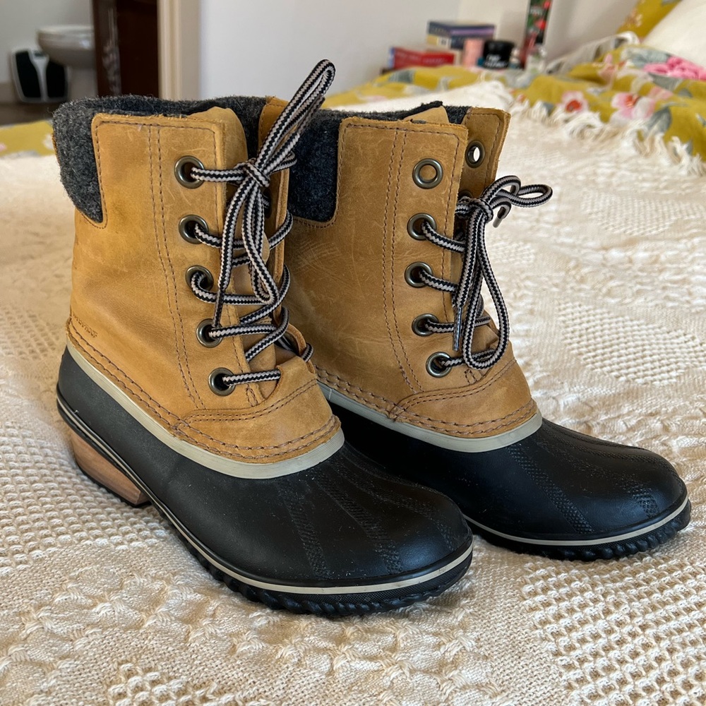 Sorel Slimpack Snow Boot Size 7